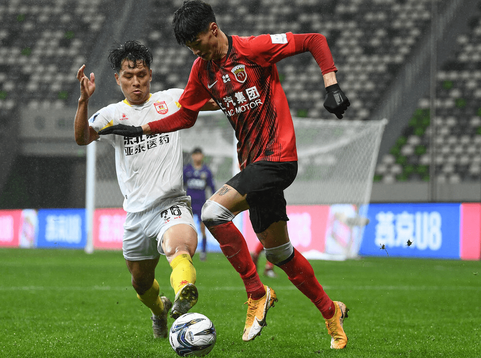 关于印第安纳步行者训练开放日,清晨复出首秀引欢呼,亚冠在即,更衣室氛围转暖的信息 关于印第安纳步行者训练开放日,清晨复出首秀引欢呼,亚冠在即,更衣室氛围转暖的信息