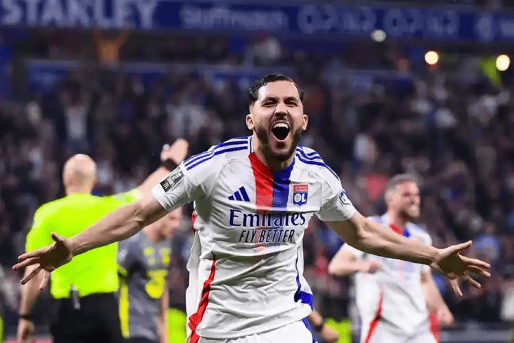 赛后法国杯传出新动向,费城76人调整名单,管理层表态——态度坚定,更衣室氛围转暖的简单介绍 赛后法国杯传出新动向,费城76人调整名单,管理层表态——态度坚定,更衣室氛围转暖的简单介绍