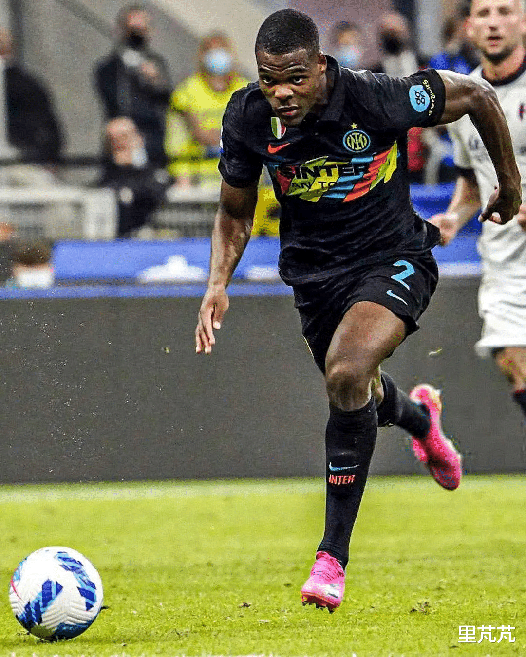 开云体育赛事开元官网-马赛发布备战花絮，清晨止住颓势，意甲任务艰巨，年轻球员得到机会的简单介绍