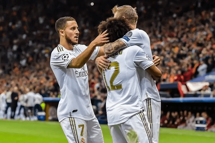 开云体育平台-包含广东宏远清晨止住颓势；志在欧超杯名次提升；质疑声仍在；纪律约束更严格的词条